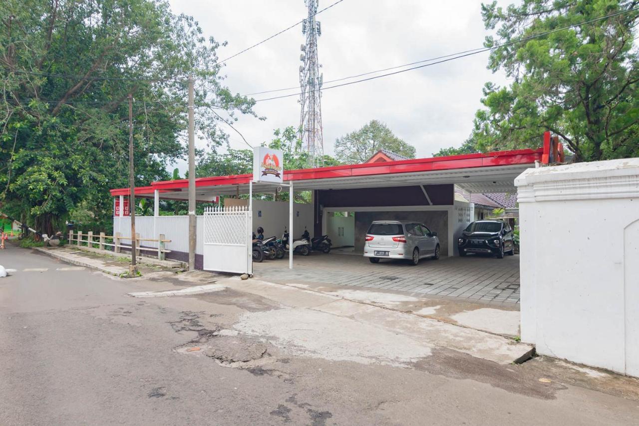 Reddoorz Plus @ Pakuan Residence Tajur Bogor Exterior foto